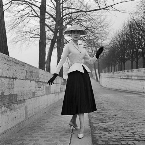 dior new look 1947 dress|christian Dior new look 1950s.